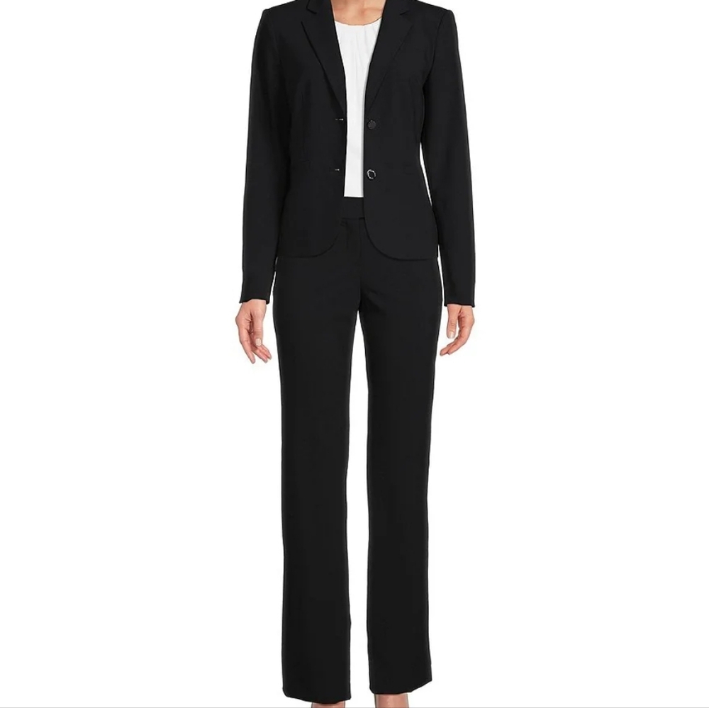 Calvin Klein Women's Elegant Navy Blue Blazer